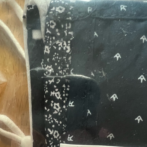 Face masks set of 6 with different designs. - Picture 3 of 9